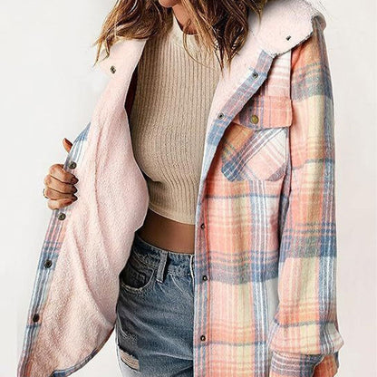 Trendy geruite winterjas met capuchon voor dames
