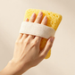 💥【50% KORTING】🔥 Ultrazachte zeepzak van spons | Rijk schuim, milde peeling | Antislip, de zeep blijft goed zitten | Geschikt voor de gevoelige huid en kinderen | Leuke kleuren | Kan worden opgehangen en droogt snel | Maakt douchen leuk 🧼