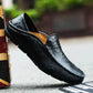 Handgemaakte leren loafers voor heren, in Milanese stijl.